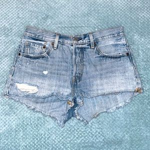 Vintage Levi’s shorts